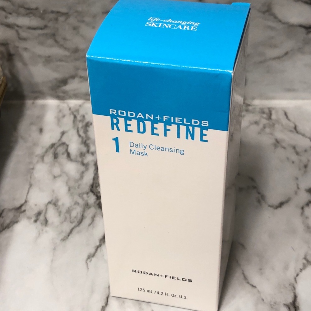 Rodan And Fields Redefine Daily Cleansing Mask